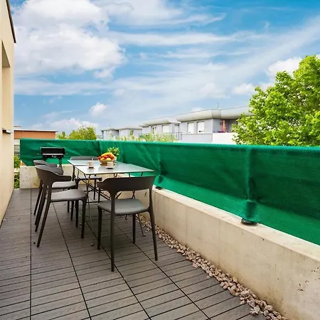 Apartamento Le Petit Oranger - Lumineux, Balcon & Parking