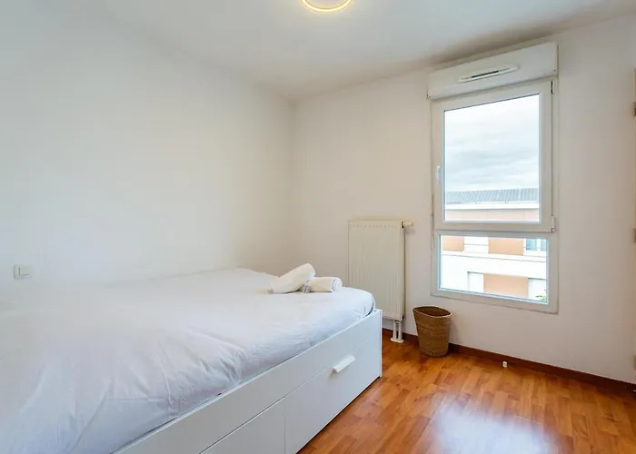 Le Petit Oranger - Lumineux, Balcon & Parking Apartamento Estrasburgo